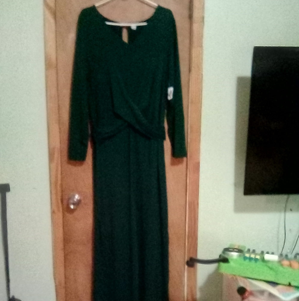 WOMEN'S ONE PIECE 'OLD NAVY' Sz.XLNWT